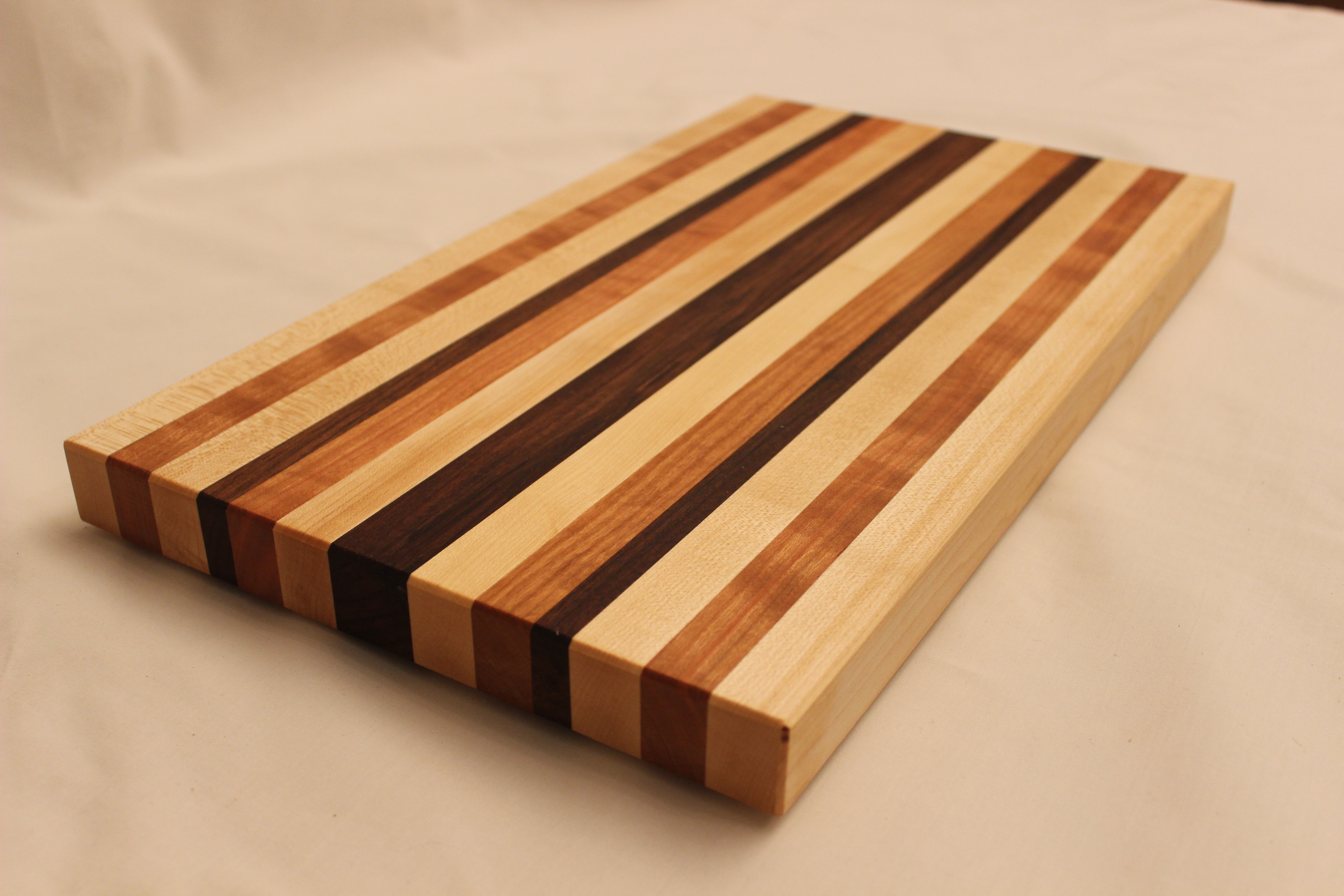 Walnut Horizon Wood Board